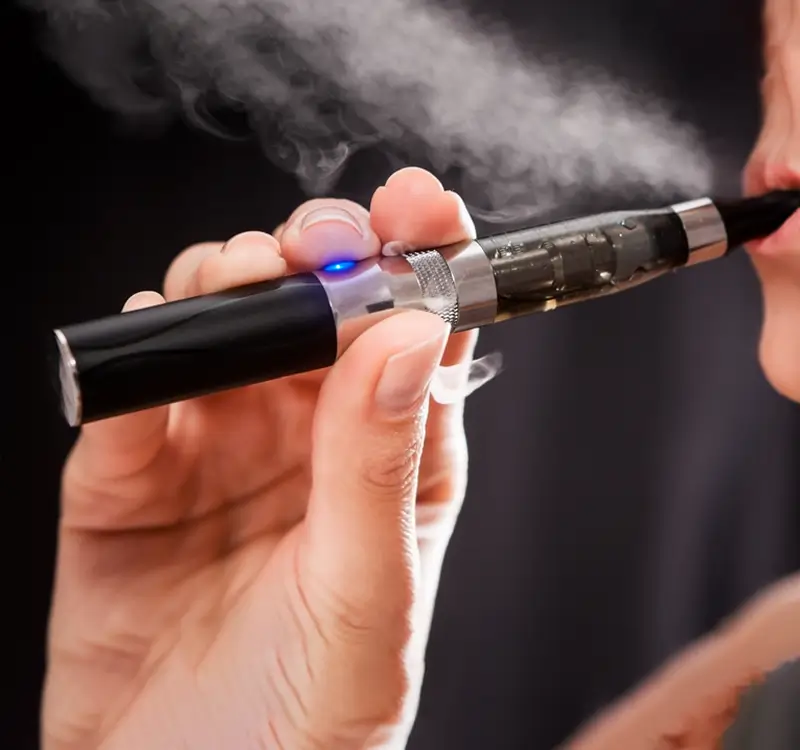 The Benefits and Things To Know About E-Cigarettes
